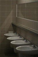 Washbasins with a mirror in the sanitary facilities